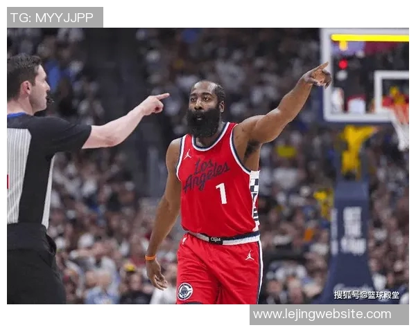 哈登谈休赛期努力与小卡合作目标新赛季良好开局